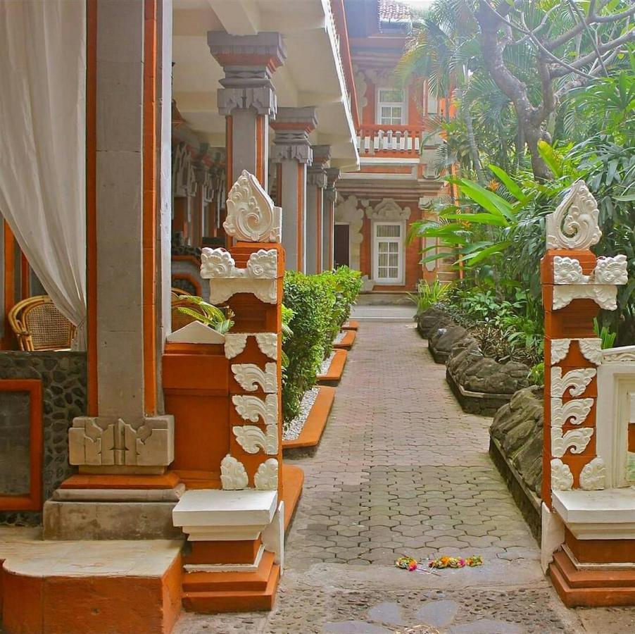 Hotel Chonos Lovina Екстериор снимка