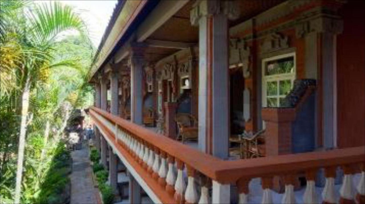 Hotel Chonos Lovina Екстериор снимка