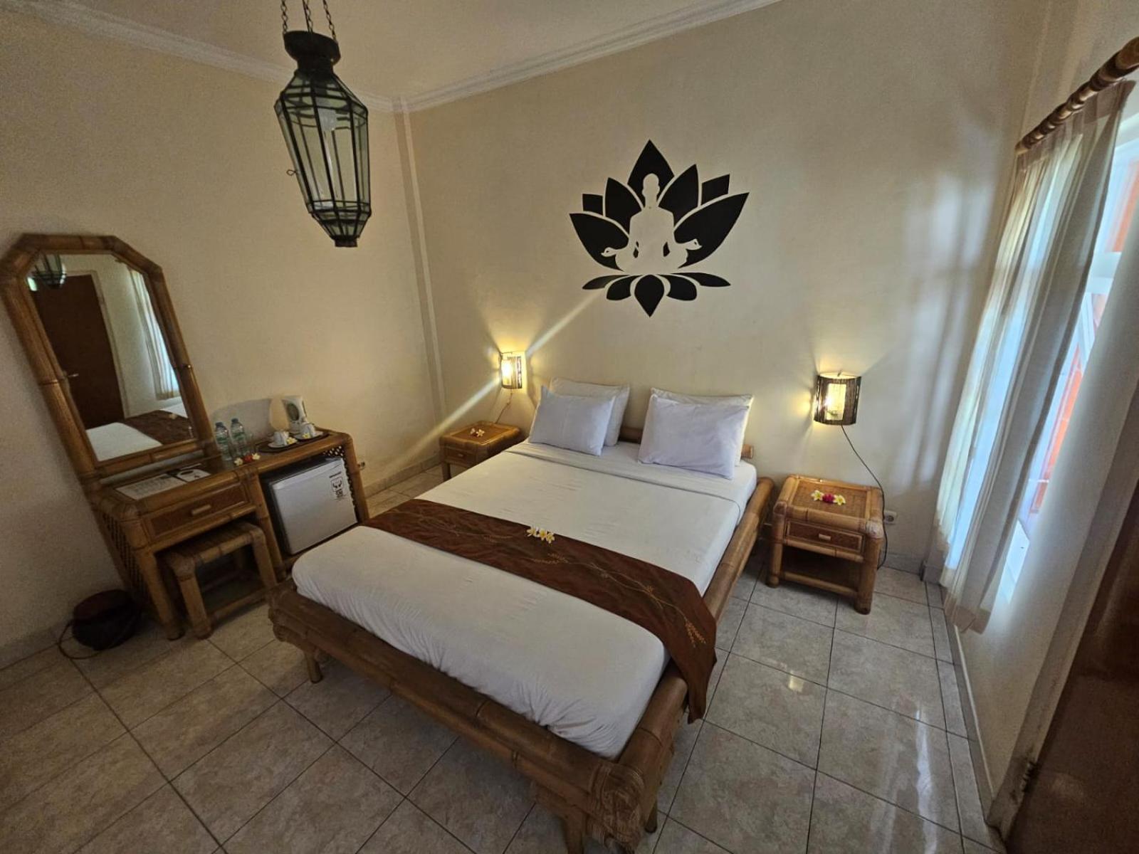 Hotel Chonos Lovina Екстериор снимка